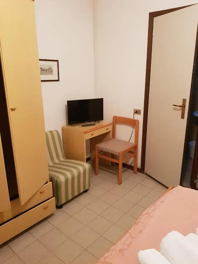 **  Hotel Esedra Riccione Italia